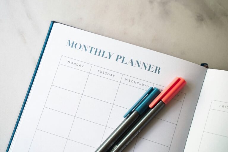How to Create a Monthly Budget and Save More Money